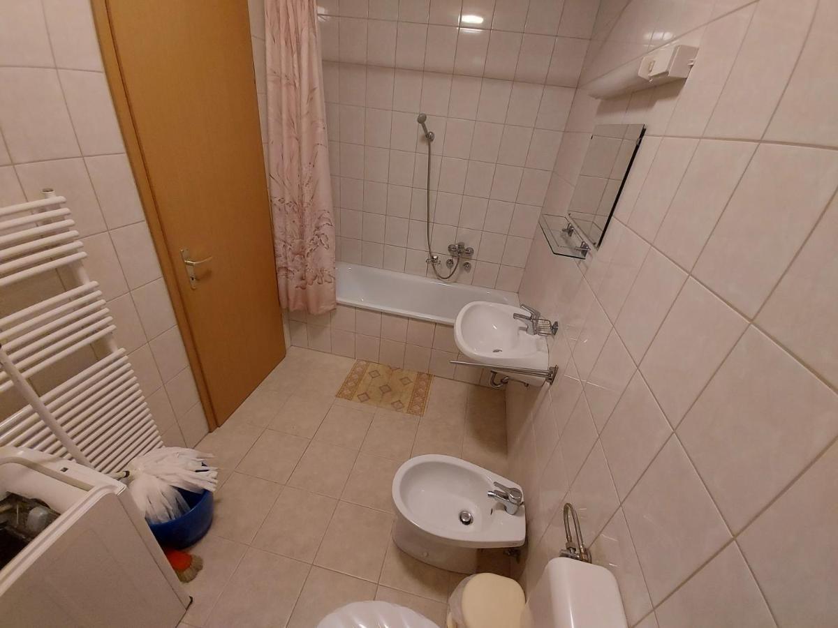 Romai Therme Apartman Lägenhet Hévíz Exteriör bild